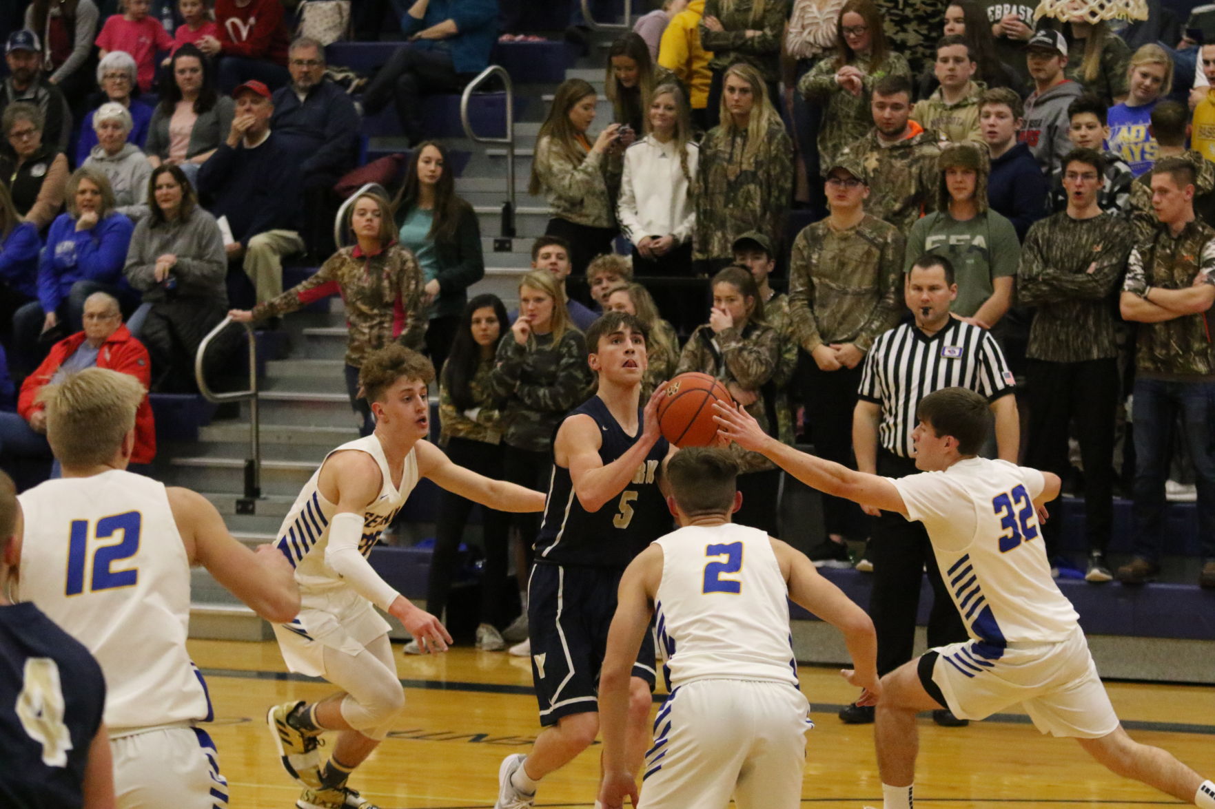 York vs. Seward boys basketball 6.JPG